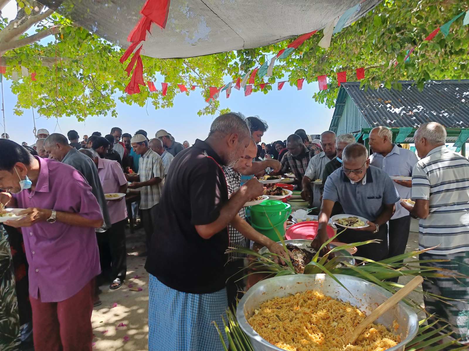 ފޮޓޯ ސްޓޯރީ: ހިސާބުގަނޑު މާހެފުން