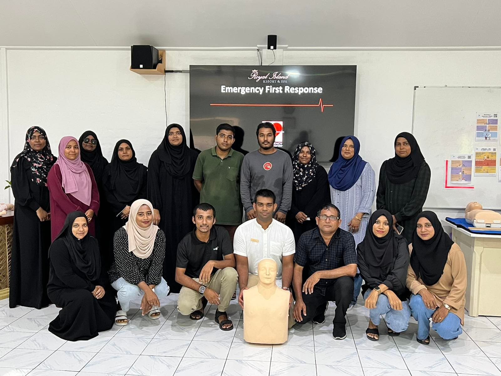 ކުއްލި ހާލަތުގައި ފަރުވާދޭނެ ގޮތުގެ ތަމްރީނު ރޯޔަލް އައިލެންޑުން ދީފި