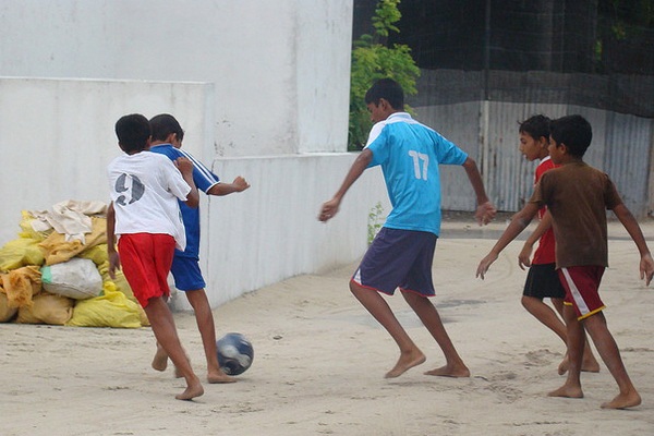 ދަނޑު ތަރައްގީކުރުމަށް އަމިއްލަ ފަރާތްތަކަށް ހުޅުވާލުމަށްއެދި ޕެޓިޝަނެއް!