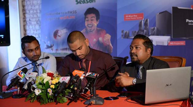 ވޯލްޑް ކަޕް ލައިވް ސްޓްރީމިންއާ ބެހޭ ގޮތުން ސަލްސާ ރޯޔަލްގައި ދިރާގުން މިއަދު މައުލޫމާތު ދެނީ. -- ހަވީރު ފޮޓޯ