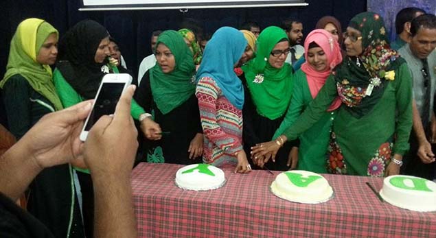 ޓީޗަރުންގެ ދުވަސް ފާހަގަ ކުރުމަށް ބ. އަތޮޅު ތައުލީމީ މަރުކަޒުގައި ހަރަކާތްތަކެއް ކުރިއަށް ގެންދަނީ--