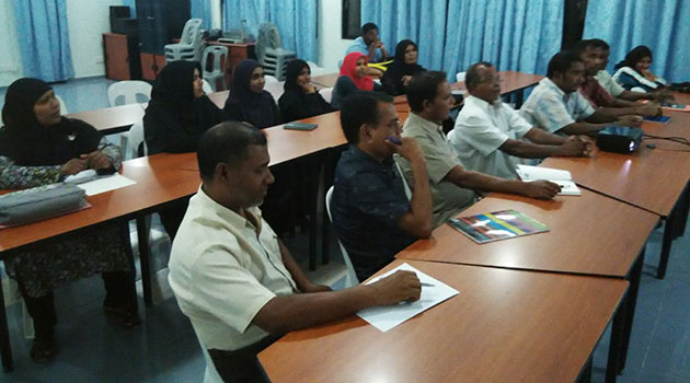 ގައުމީ ޔުނިވަސިޓީން އޭދަފުށީގައި ޑިޕްލޮމާ ކޯސްތަކެއް ފަށައިފި