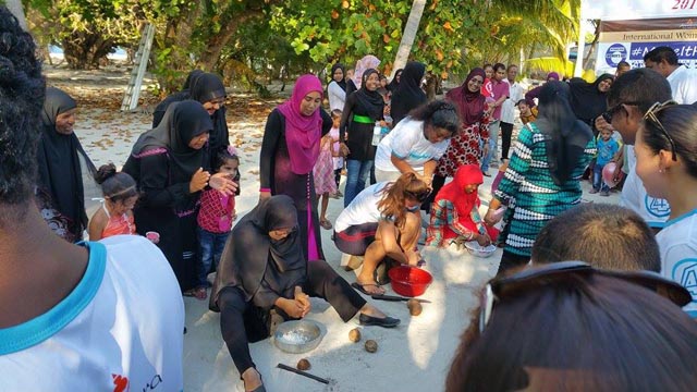 އަންހެނުންގެ ދުވަސް ފާހަގަކުރުމަށް ކުޑަރިކިލުގައި ހަރަކާތްތަކެއް ހިންގައިފި