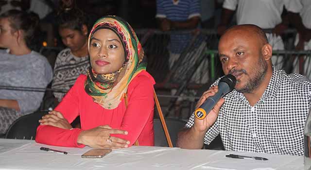 ސޮނެވާ އައިޑޮލްގެ ގްރާންޓް ފިނާލޭގެ ތެރެއިން-- ފޮޓޯ / ސޮނެވާފުށި