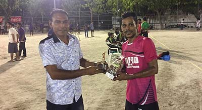 ރޭގެ މެޗުގެ މޮޅު ކުޅުންތެރިޔާގެ މަގާޟު ހޯދި އަލީ ޒުބައިރު