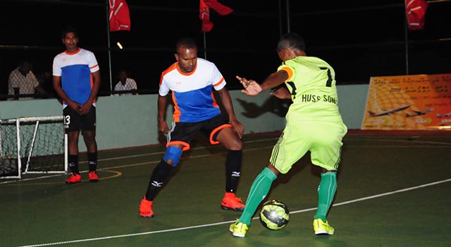 ސެމީ ގައި ޕޮލިހާއި ތުތިމަސް ބައްދަލުކުރި މެޗުގެ ތެރެއިން