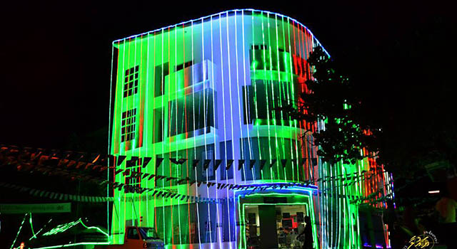 މިނިވަން 50 އަށް އެސްޓީއޯ އޭދަފުށީ ކޮމްޕްލެކްސް ކުލަ ބޮކިން ދިއްލާފައި، ސްޓޭޖް ހަރަކާތްތައް ހުކުރު ދުވަހުގެ ރެއަށް ވަނީ ފަސްކޮށްފައި– ފޮޓޯ / އަބޫ ޔައުލާ