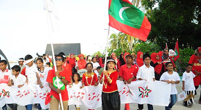 މިނިވަން 50ގެ ފޯރި ގަދަވެ، ހަރަކާތްތައް އިތުރުކޮށްފި