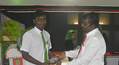 ބ. އަތޮޅު މަދަރުސާގެ އިނާމުދިނުމުގެ ޖަލްސާގެ ތެރެއިން