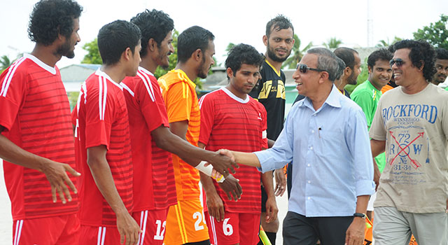 މިއަދު ހަވީރު އެމްއޭ ޔުނައިޓެޑް އާއި ސަންސެޓް ބައްދަލުކުރި މެޗުގެ ތެރެއިން-- އީޓީ ފޮޓޯ/ ސައިނޯސާ ރާއި