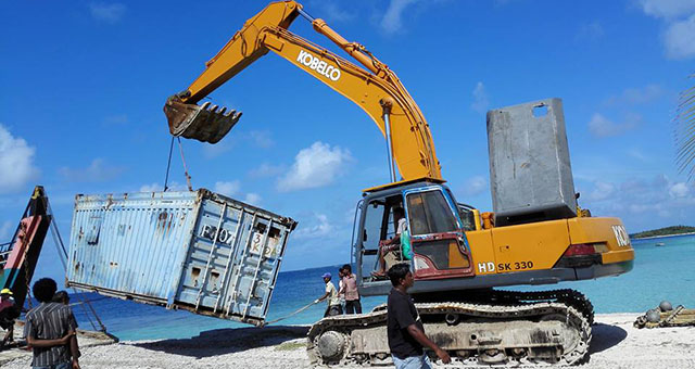 ކެންދޫ ބަނދަރު ހެދުމަށް ބޭނުންވާ ބައެއް ސާމާނު ގެނެސްފި