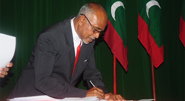  މެންބަރުކަމުވެސް އިސްތިއުފާދިނުމަށް މިދަނީ ވިސްނަމުން