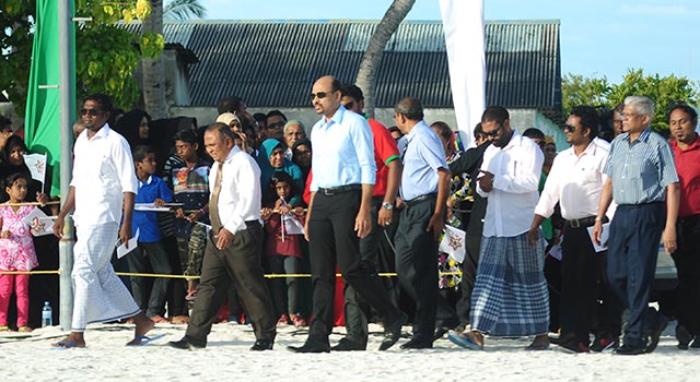 ބ. އަތޮޅުގައި ކުރިއަށްދާ ފުނަ ހަރަކާތް-- އީޓީ ފޮޓޯ / ތޯރިގް