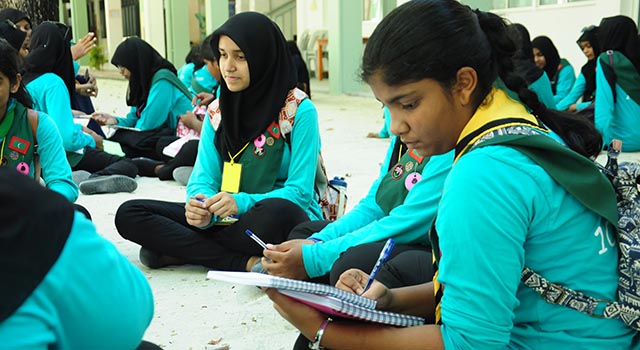 އޭދަފުށީގަިއ މިއަދު ފެށި އެންވަޔަރަމަންޓް ކޭމްޕްގެ ތެރެއިން—އީޓީ ފޮޓޯ / ތޯރިގް