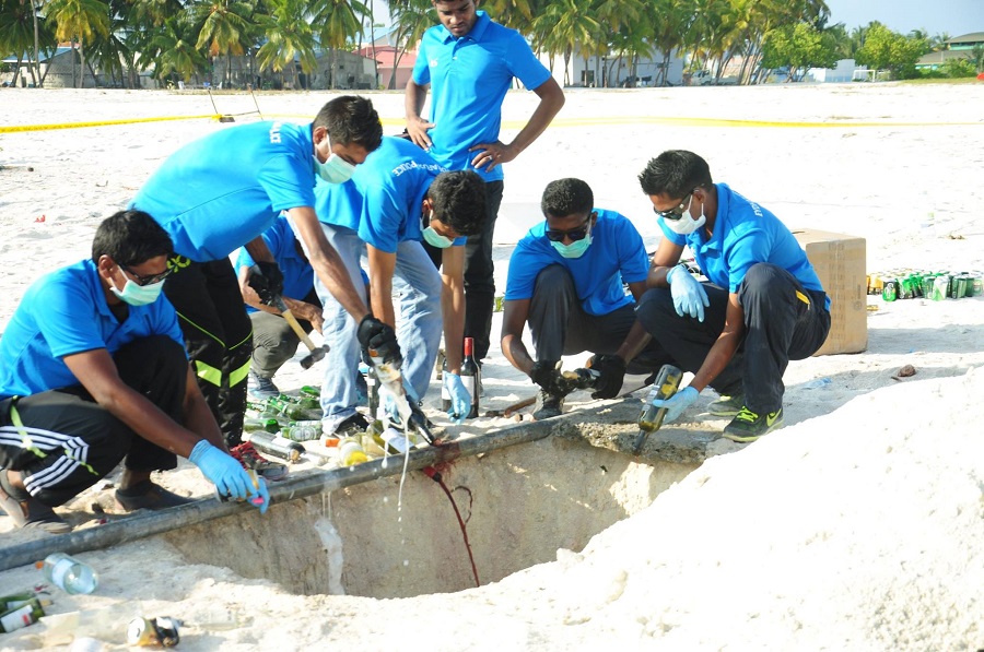 ދަރަވަންދޫ އެއާޕޯޓުން ހިފަހައްޓާފައިވާ ގިނަ އަދަދެއްގެ ބަނގުރާ އޭދަފުށީގައި ނައްތާލައިފި