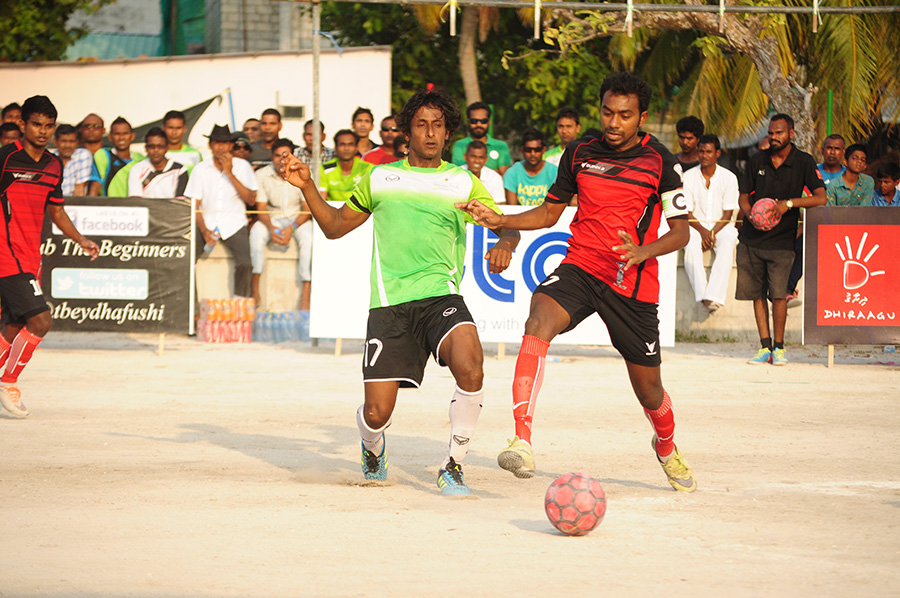 މިއަދު ކުޅުނު ދެވަނަ މެޗްގައި ރޯޔަލް އާއި ސޮނެވާ ކުޅެނީ | އީޓީ ފޮޓޯ:ރާއިފް ޔޫސުފް
