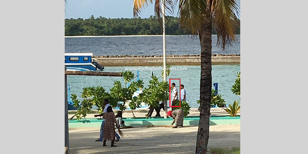 ވަގު ޑޮލަރު ވިޔަފާރި ކުރާކަމުގެ ތުހުމަތުގައި  އޭދަފުށިން މީހަކު ހައްޔަރުކޮށްފި