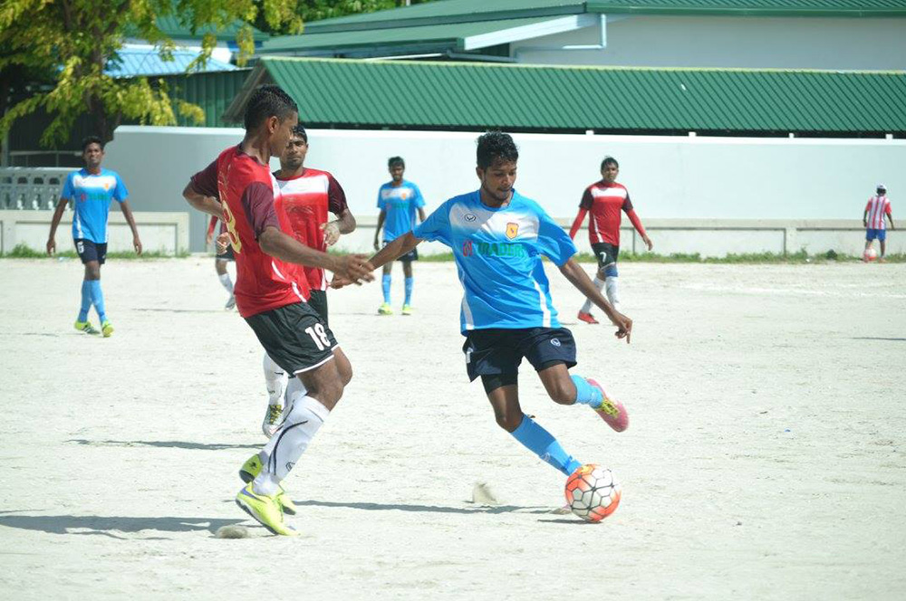 މިދިޔަ އަހަރު އޮތް ބޮޑު އީދު ފުޓްބޯޅަ މުބާރާތުގައި ސައިނޯސާ އާއި ސޮނެވާފުށި ޓީމް ބައްދަލުކުރި މެޗްގެ ތެރެއިން | އީޓީ ފޮޓޯ:ރާއިފް ޔޫސުފް