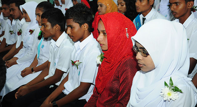 އިނާމުދިނުމުގެ ޖަލްސާ ބުރާސްފަތި ދުވަހުގެރޭ