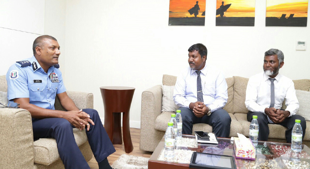 ދަރަވަންދޫގައި ފުލުހުންގެ ހިދުމަތް ފުޅާކުރަން މަޝްވަރާކޮށްފި