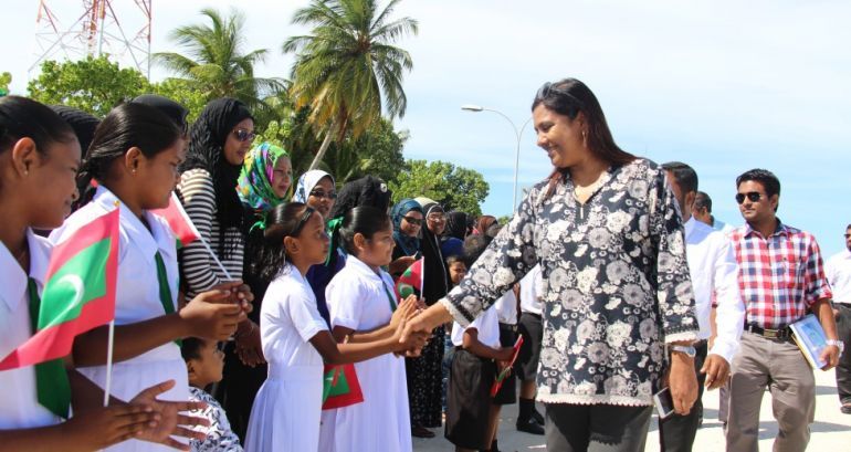 އެޑިޔުކޭޝަން މިނިސްޓަރު ބ. އަތޮޅަށް ވަޑައިގަންނަވަނީ