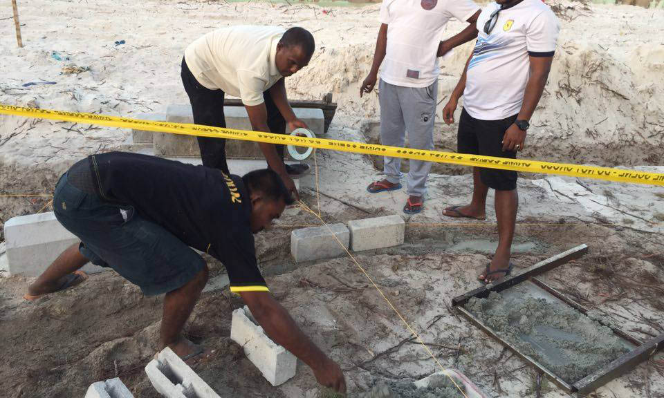 ދަ ބިގިނާސް އަށް އޭދަފުށިން ބިމެއް ދީފި