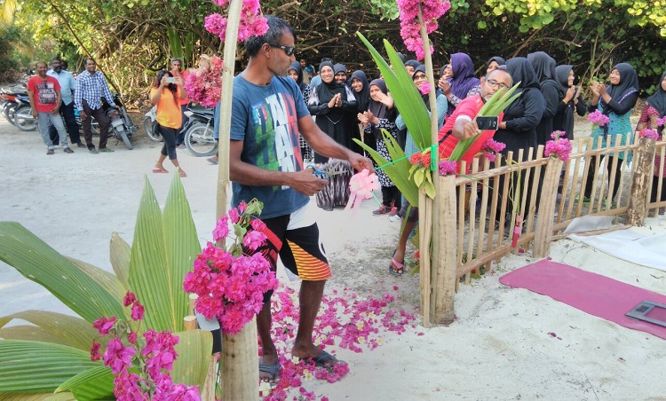 ގޮއިދޫ އަންހެންވެރިންނަށް
