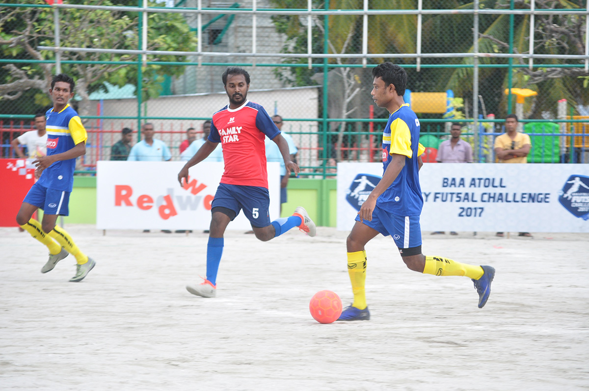 ސޮނެވާ މޮޅުވި އިރު ކިންގްސް ޔުނައިޓެޑާއި ކޮކޯޕާމް މެޗް އެއްވަރުވެއްޖެ