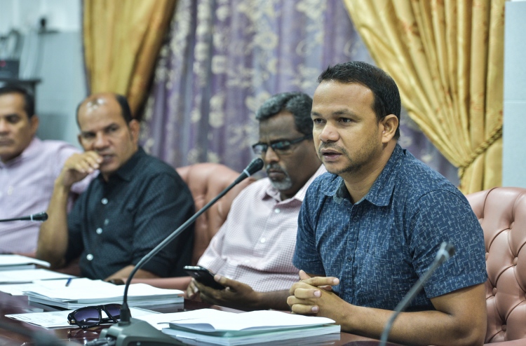 އަލީ ހުސެއިން ފުލުސް އޮފީހަށް ހާޒިރުވާން އަންގައިފި