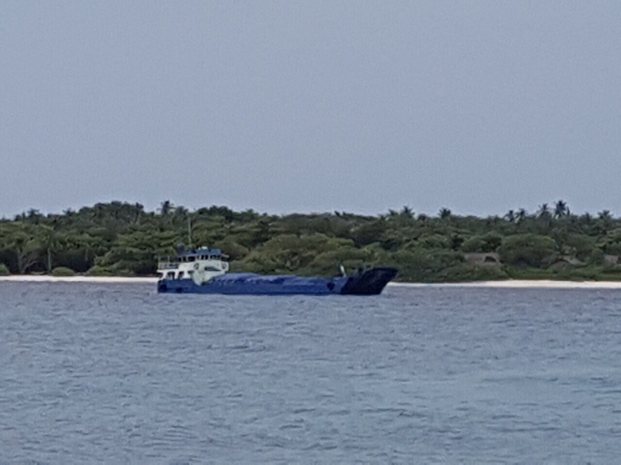 އޭދަފުއްޓަށް ގެނައި ކާޑު ބޭލޭނެ ގޮތެއް ނެތިފައި