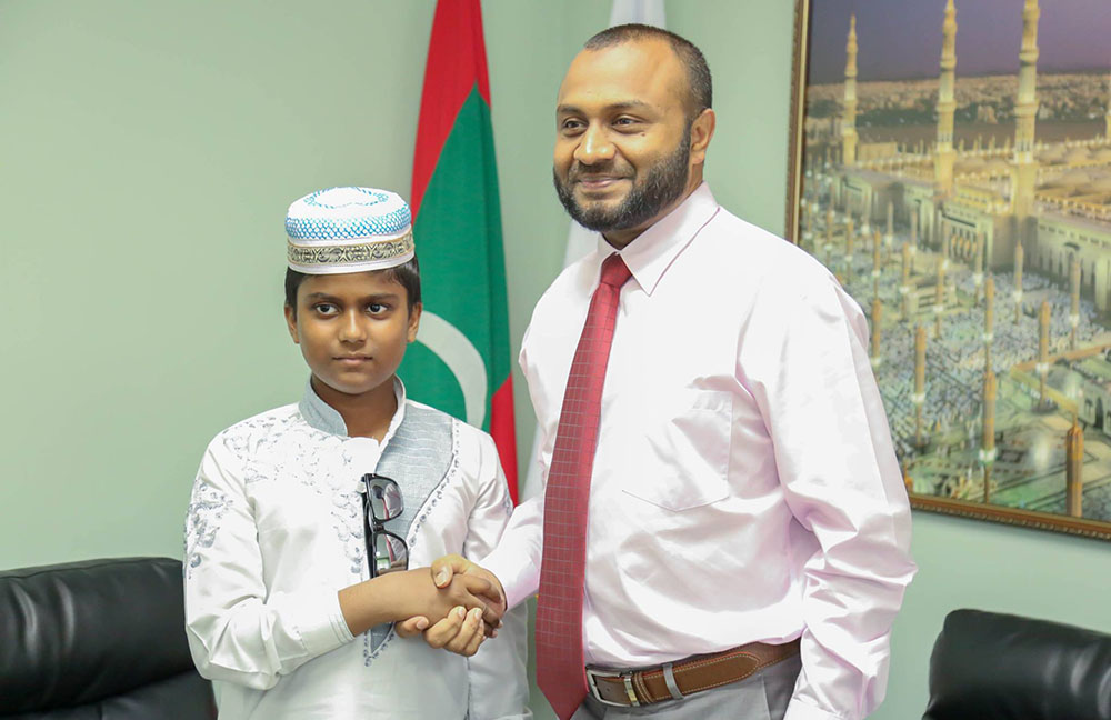އިސްލާމިކް ޔުނިވަސިޓީގެ ޗާންސެލަރުވެސް މުސްތަފާއާ ބައްދަލުކުރައްވައިފި