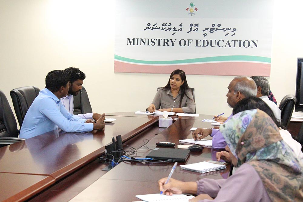 ކެންދޫ ކައުންސިލުން އެޑިޔުކޭޝަން މިނިސްޓަރާ ބައްދަލުކޮށްފި