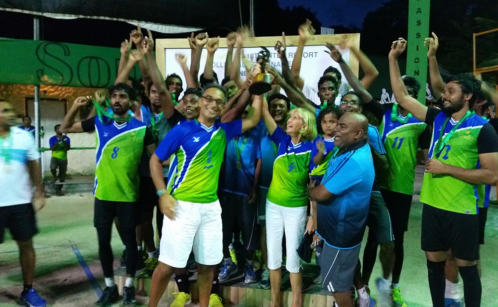 ޒޯން ފަހެއްގެ ޗެމްޕިއަންކަން ސޮނެވާފުއްޓަށް