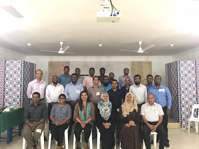 ޕްރިންސިޕަލުންނަށް ލައިފް ސްކިލް ވޯކްޝޮޕެއް ބާއްވައިފި
