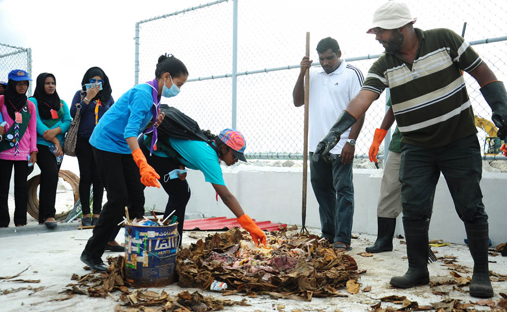 ކުނި މެނޭޖުކުރުމުގެ މަހާސިންތާއެއް އޭދަފުށީގައި ބާއްވަނީ