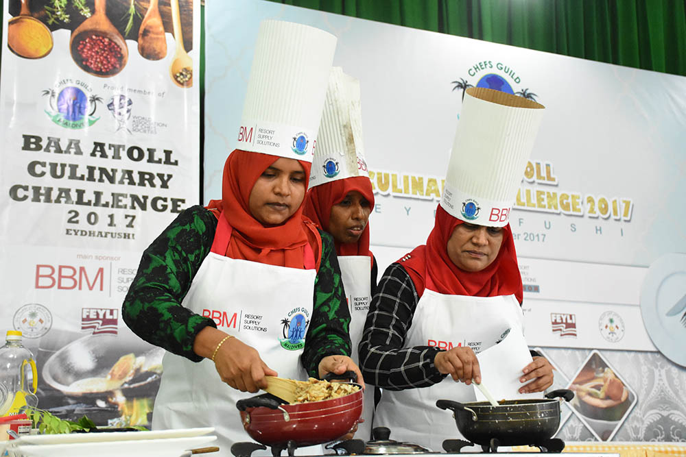 ކަލިނަރީ ޗެލެންޖު: އޭދަފުށީގައި ކެއްކުމުގެ ބޮޑު އީދެއް