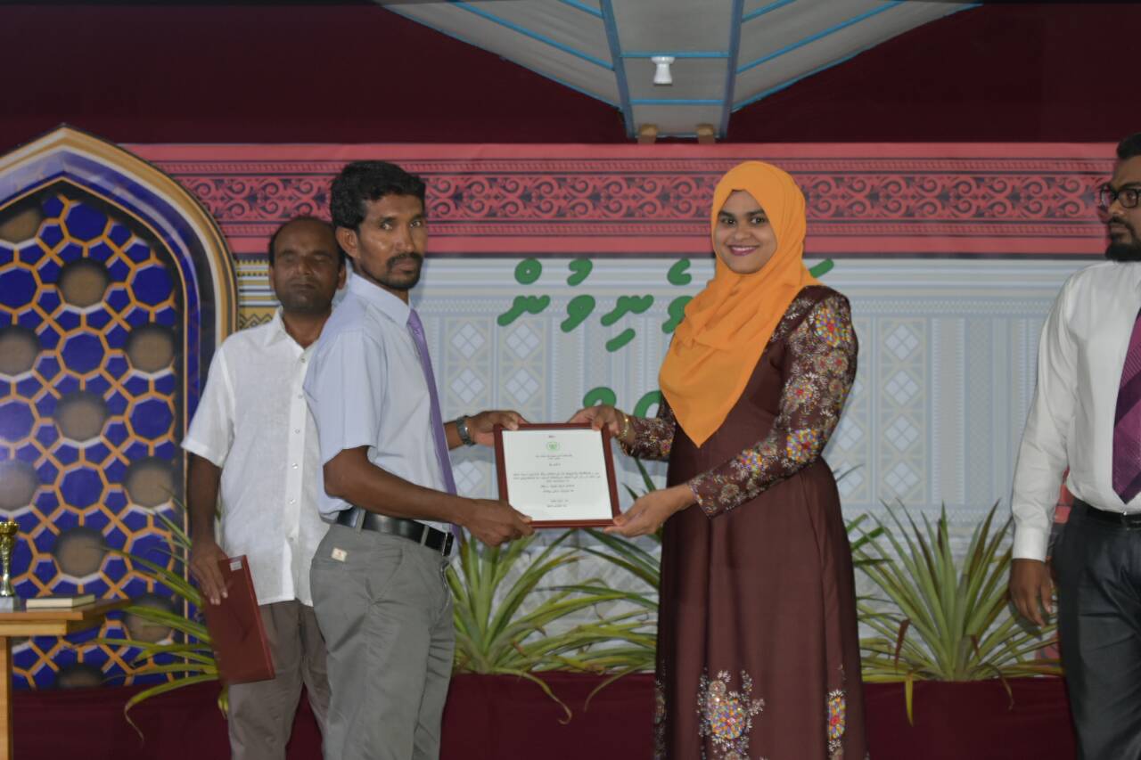 ކިހާދޫގައި ހިންގި ގާރީ ކޯސްތަކުން 78 ދަރިވަރަކު ގުރެޖުއޭޓް ވެއްޖެ