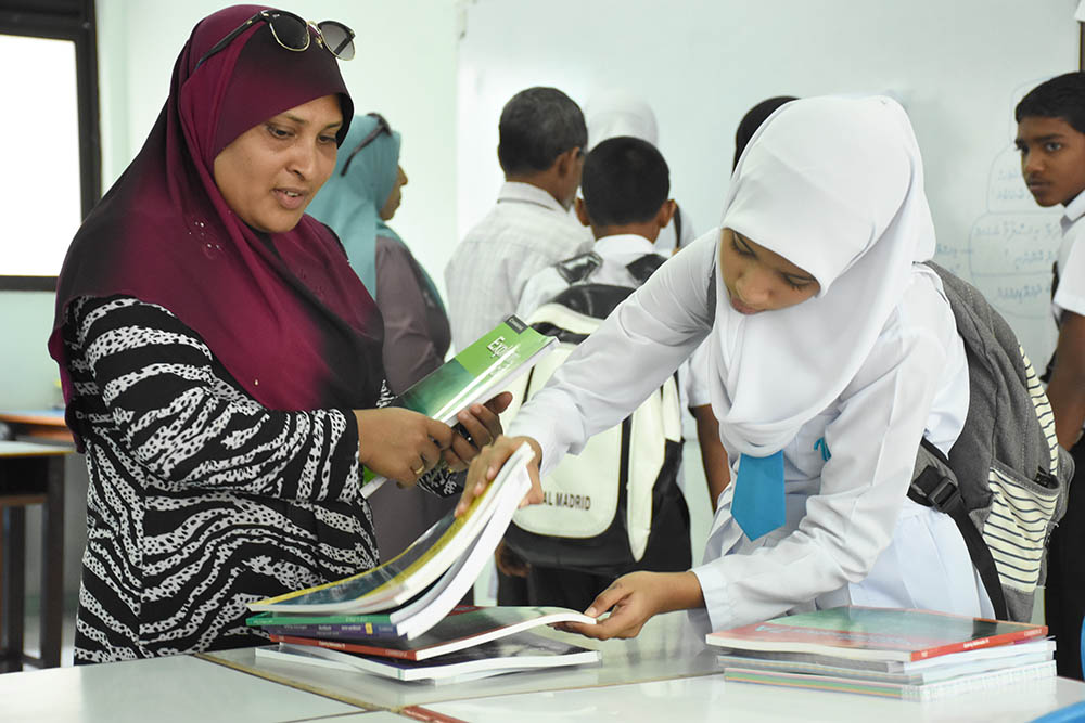 އަންނަ އަހަރަށް ބޭނުންވާ ޓެކްސްޓް ފޮތްތައް ދޫކުރަން ފަށައިފި