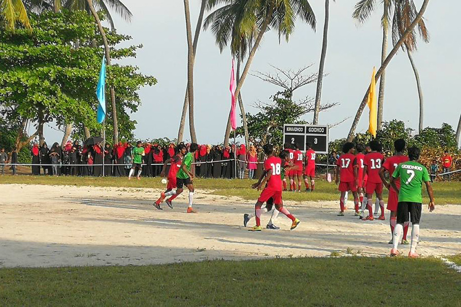 ގޮއިދޫ އަތުން ބަލިވެ ޗެމްޕިއަން ކިހާދޫ އުނދަގޫ ހާލަތަކަށް