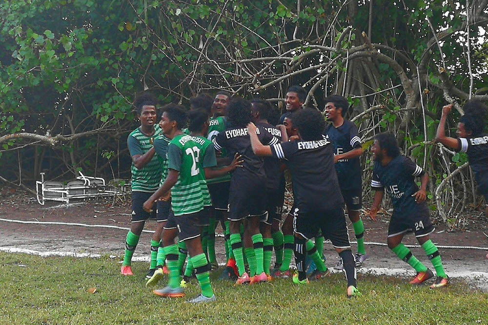 ދެވަނަ މެޗުންވެސް މޮޅުވެ އޭދަފުށި ސެމީގެ ޖާގައެއް ކަށަވަރު ކޮށްފި