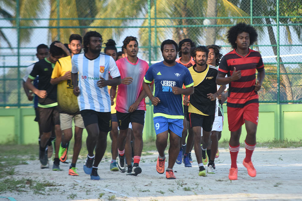 ވާދަކުރާނީ ތައްޓަށް، އެކަމަކު އަމާޒު ތަފާތު: އޭދަފުށި ޓީމު