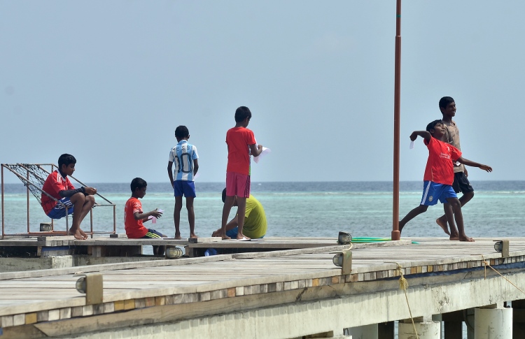 ބ. ފެހެންދޫގައި ފުލުހުންގެ ޚިދުމަތް ފަށަނީ