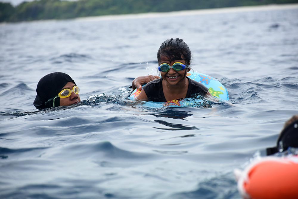 ބ. އަތޮޅު ތައުލީމީ މަރުކަޒުގެ ދަރިވަރުންނަށް ފަރު ދައްކާލައިފި