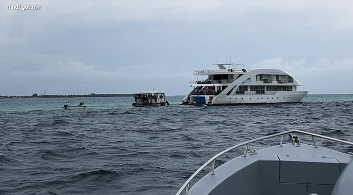 ހަނިފަރު ފަރަށް ފަތުރުވެރިންނާއެކު ސަފާރީއެއް އަރައިފި