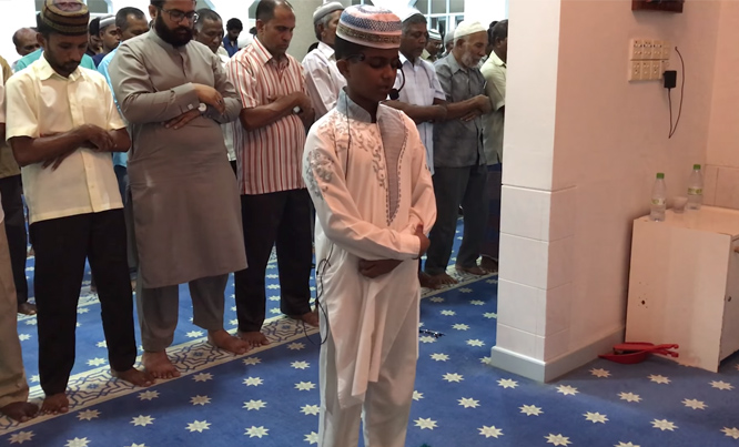 މިރޯދަމަހު ވެސް އޭދަފުށީގައި ތަރާވީސް ނަމާދުގެ އިމާމަކަށް މުސްތަފާ!