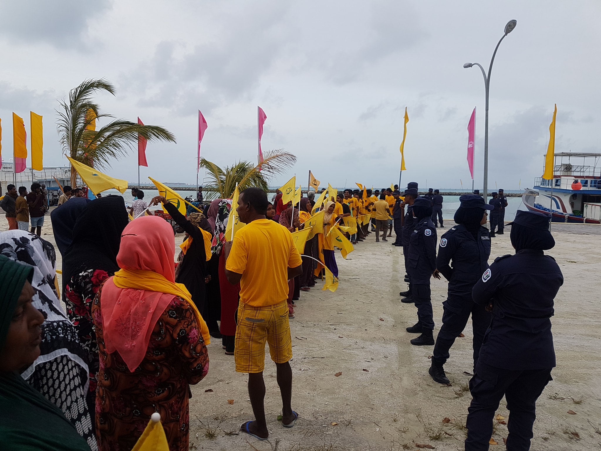 ފަސްޓް ލޭޑީ ފާތުން ތުޅާދޫއަށް ވަޑައިގެންނެވުމުން އަޑުއުފުލައިފި