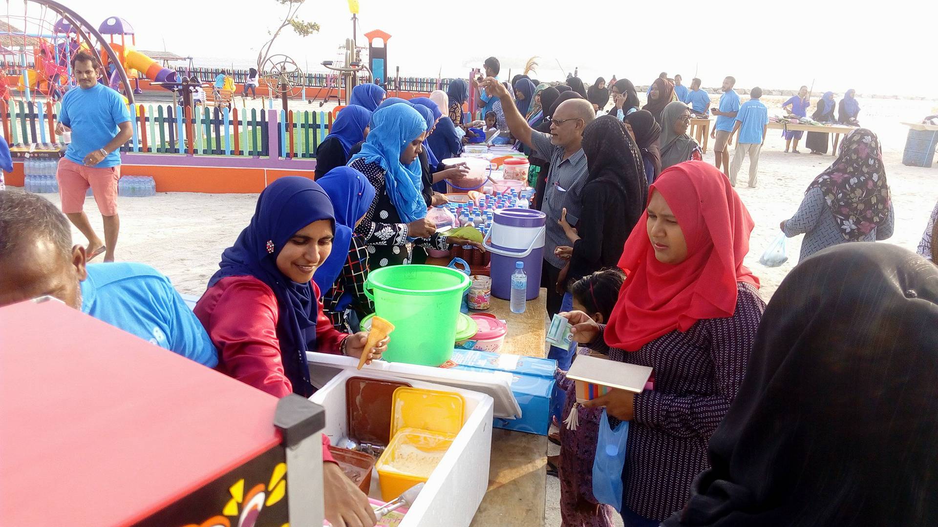 ފަންޑް ހޯދަން ވަފާ ޖަމިއްޔާއިން ފުޑް ފެއާއެއް ބާއްވަނީ