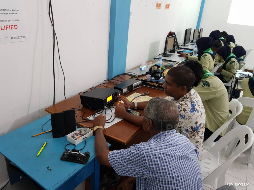 ބ.އަތޮޅު މަދަރުސާގެ ސްކައުޓުން ޖޮޓާ ޖޮޓީ ހަރަކާތް ބާއްވައިފި