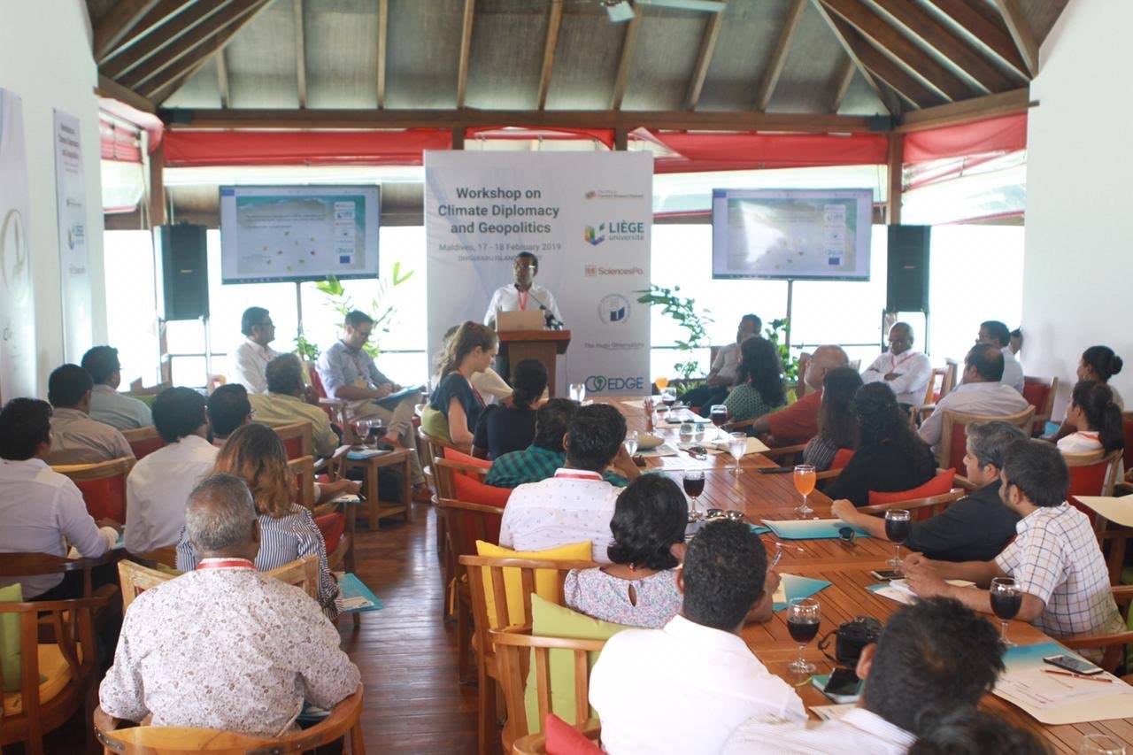 ތިމާވެއްޓާ ބެހޭ ވޯކްޝޮޕެއް ދިގުފަރު ރިސޯޓްގައި