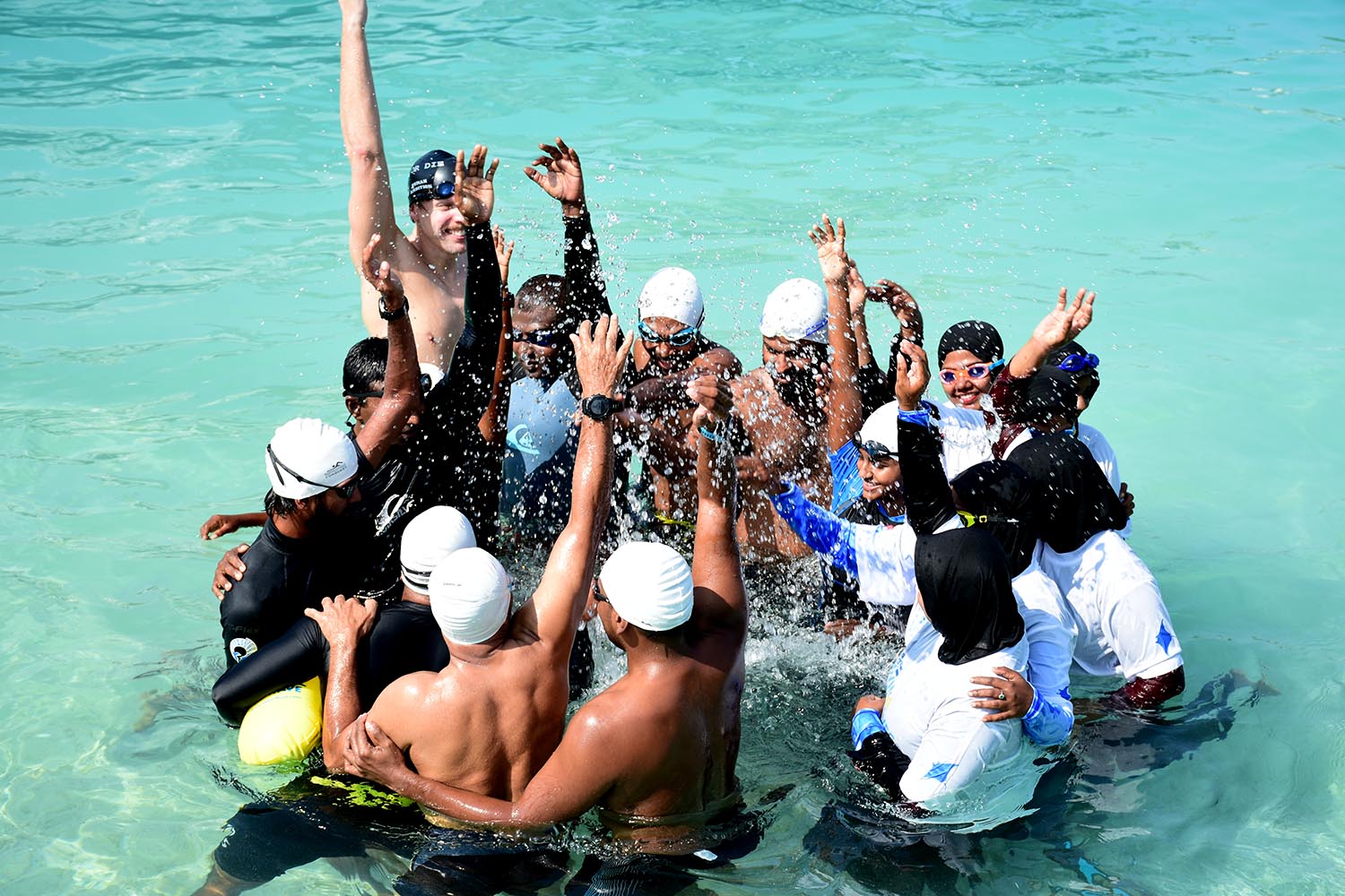 ރާއްޖޭގައި މިހާތަނަށް ބާއްވާ އެންމެ ދިގު ފެތުމުގެ ހަރަކާތް ބ. އަތޮޅުގައި ފަށައިފި